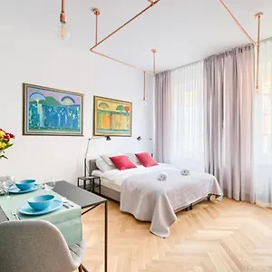 Apartamento P&o Serviced Old Town Square, Varsovia